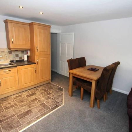 Top Floor Character Apartment In The Heart Of The City Centre Chester Exterior foto