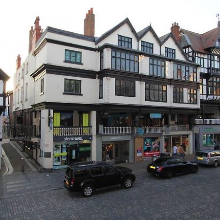 Top Floor Character Apartment In The Heart Of The City Centre Chester Exterior foto